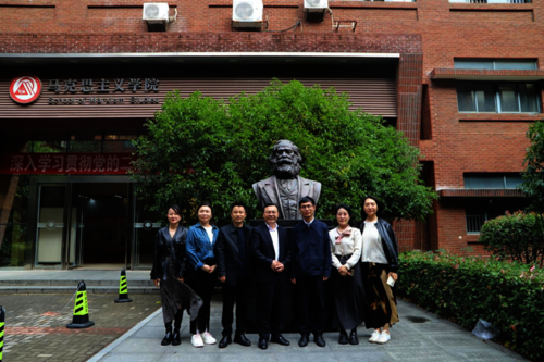  色色视频要闻
5